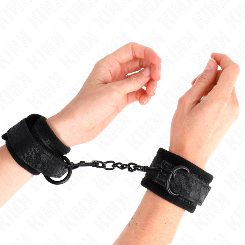 KINK - ADJUSTABLE NEOPRENE DARK LACE COVERED CUFFS BLACK 20-29 CM X 5 CM