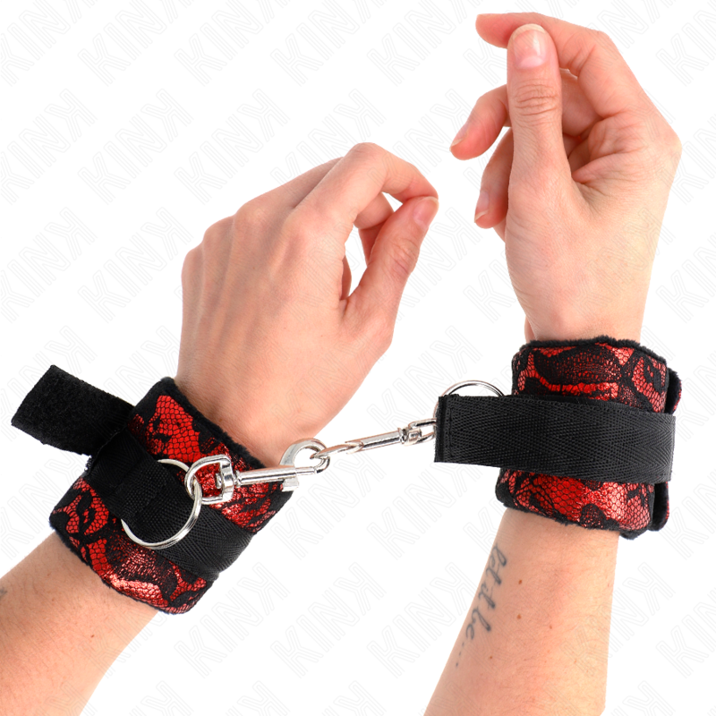 KINK - RED-BLACK SCANDAL WRIST RESTRAINTS