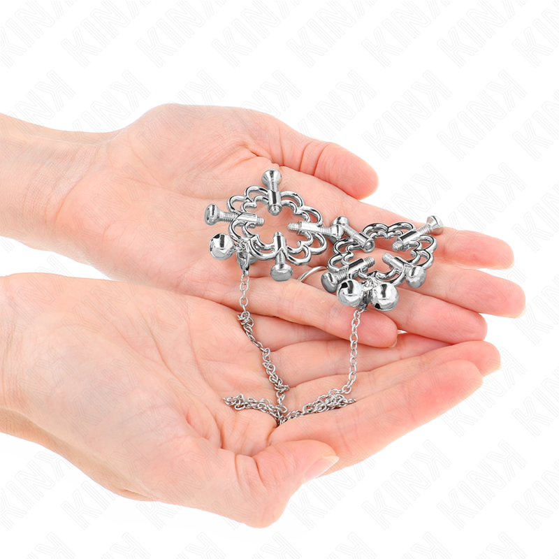 KINK - METAL FLOWER PINS WITH CHAIN